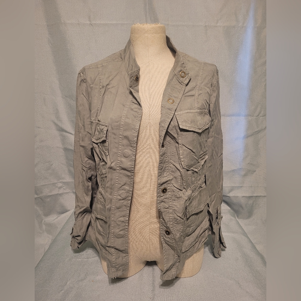 Safari Jacket Pale Green Snap Close Adjustable Waist